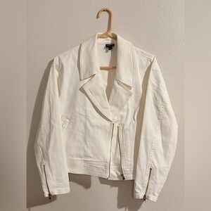 INC International Concepts Off-White Medium Woman’s Denim Jacket W/ Gold Zippers